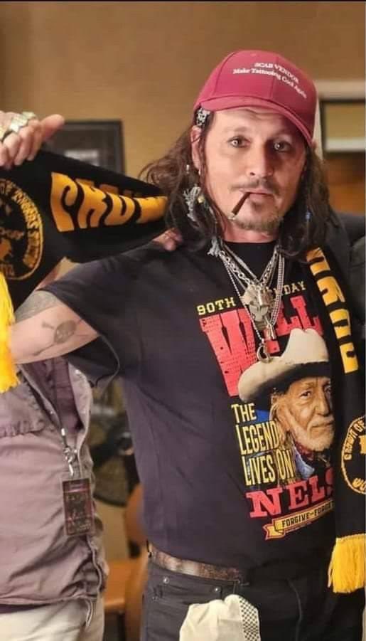 Good afternoon my Depp relatives!! 🖤😍🥰🫠 #JohnnyDeppIsLoved #JohnnyDeppFamily #JohnnyDeppBestActor #JeanneDuBarry #JohnnyDeppIsALegend #IStandWithJohnnyDepp #JohnnyDeppSexiestManAlive #JohnnyDeppKeepsWinning #JohnnyDeppIsABeautifulSoul 💞