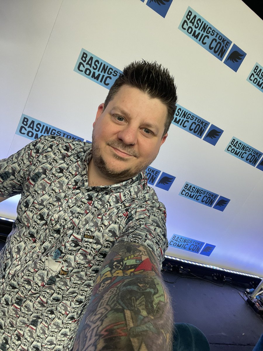 Level Up Leroy / The comic con DJ tweet media