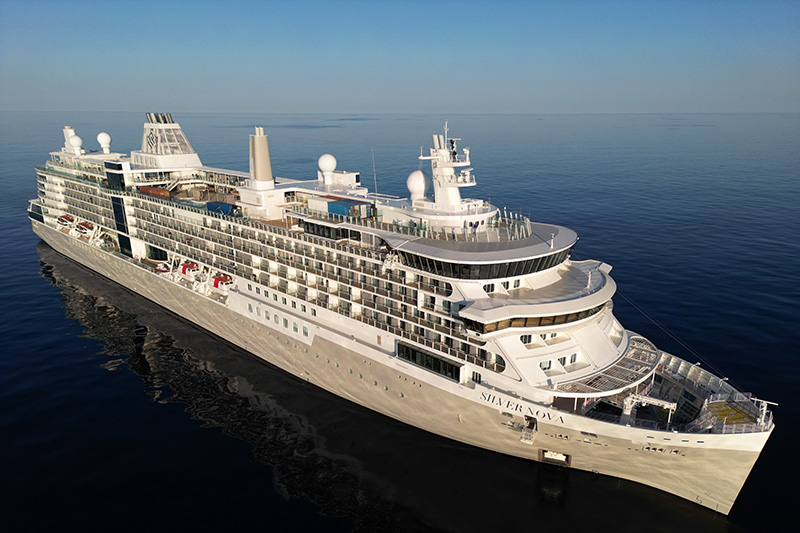 Silver Nova Makes Alaska Debut cruiseindustrynews.com/?p=94489