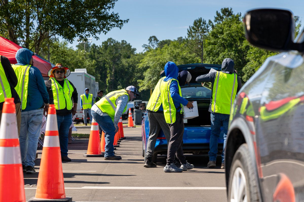 In close coordination with the State of Florida, three Leon County points of distribution continue to distribute water and shelf-stable meals to residents. Sites will be open 7 a.m.-7 p.m. today, May 11 through Mon., May 13. For a list of sites, visit: LeonCountyFL.gov/ei