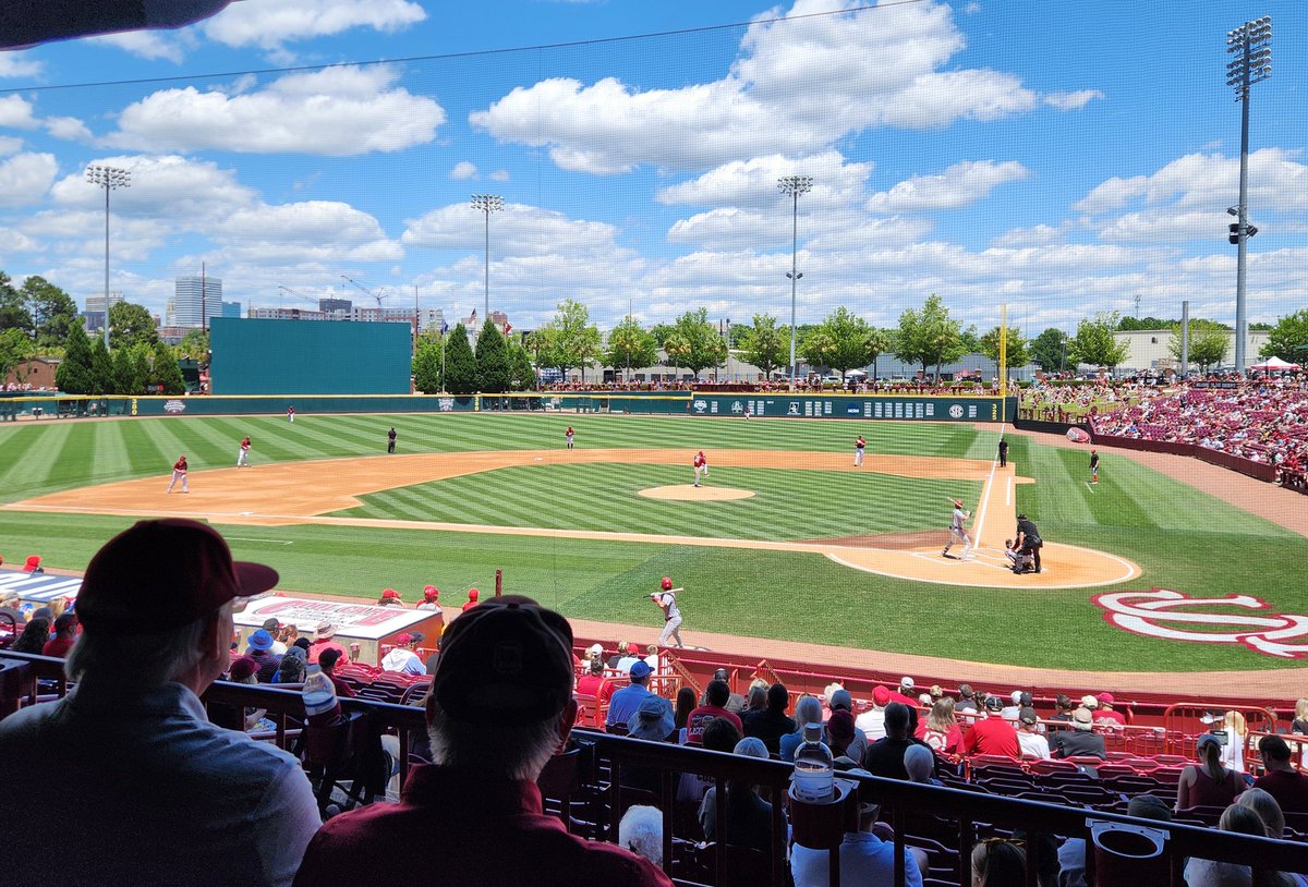 My goodness it's a @ColaChamber day at Founders Park. @GamecockBasebll