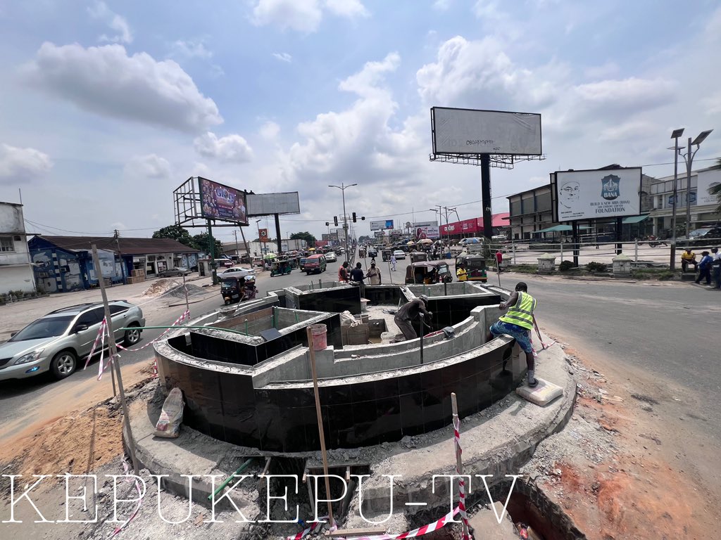 Bata junction water fountain ⛲️ coming to reality The sky is too big for 2 🦅 birds to collide! Meaning nothing go stop your shine. @alexottiofr @kepukepunews