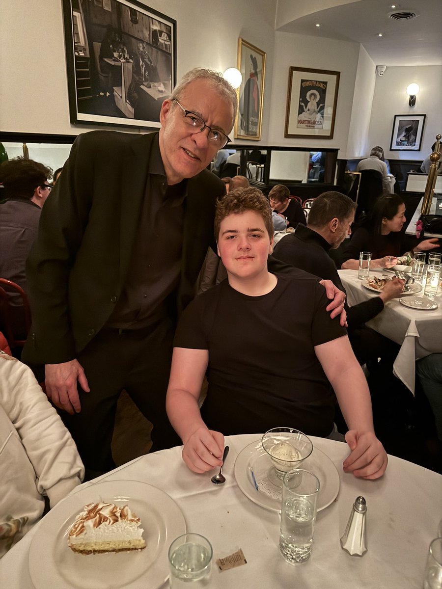 When you turn 16 and you tell your mom you want to go to @mannysbistrony for dinner with your friends to celebrate… happy birthday, Aidan! Cheers to you! #mannysbistro #mannysbistrony #birthday #happybirthday #nyc #newyork #sweet16 #sweetsixteen #upperwestside #upperwestsidenyc