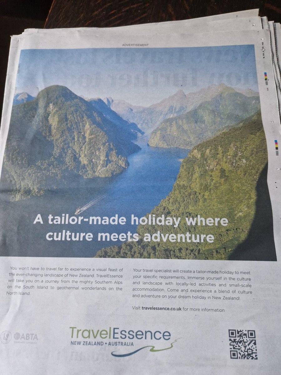 MAD DUPLICITY! The @guardian did brilliant journalism this week on fact majority of climate scientists believe we are heading to 2.5C rise in temps. But then @KathViner advertises flights to NZ. Family of 4=18tonsCO2=36YEARS home electricity emissions. @TTTMediaXR @GeorgeMonbiot