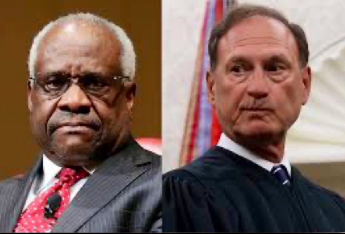 The United States Congress has the responsibility to protect American citizens from the corrupt and unethical actions of Supreme Court Justices. Who else demands the immediate expulsion of Justices Clarence Thomas and Samuel Alito for their blatant ethics violations? 🤚