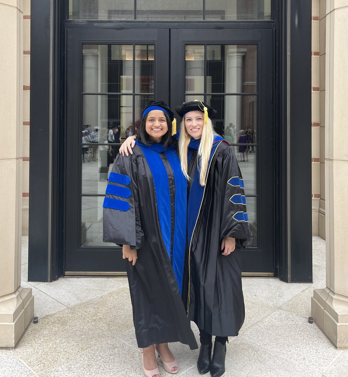 Congratulations Dr. Joan Jacob @JoanJacob_1 !! I am so proud of all of your successes and to have been on this exciting journey with you! You will forever be my 1st PhD student! Woohoo! #proudPI #WeAreGSBS @MDA_UTHGrad @MTBatGSBS