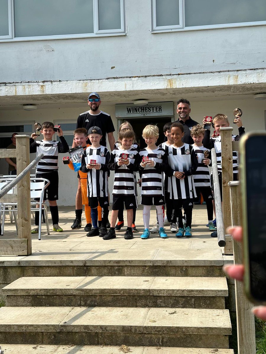 SefcPan's tweet image. U9’s presentation today, what a lovely looking bunch #LearningJourney #timetogrow #givethemtime #funfootball