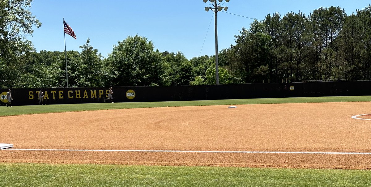 Covering Union at East Union in 2A north softball series game 3. Winner goes to state championship series next week at Southern Miss. #djpreps