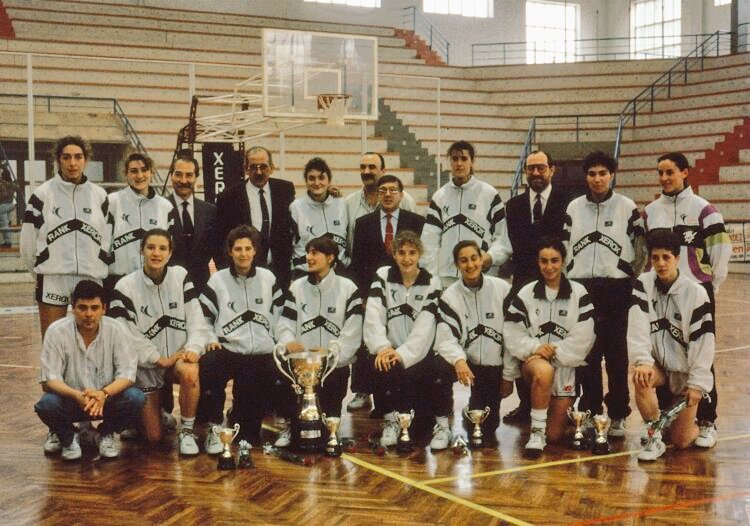 34 años de #historiabaloncestovigo Ascenso a #LigaFemenina1 20/05/1990 #AsTravesas XEROX #CBVigo