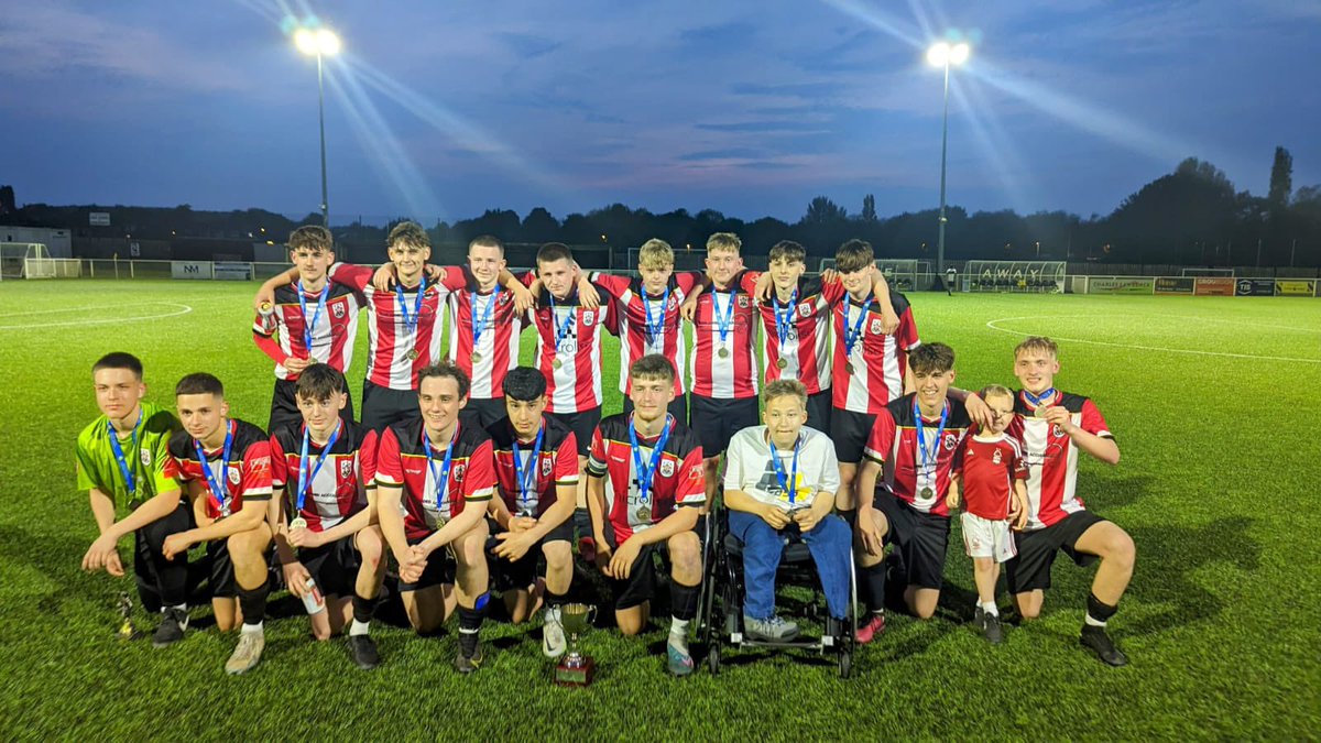Ilkeston Town Juniors | Another successful day for the club with the under 18’s Juventus side bringing home the Nottingham youth football league champions trophy. Please join us in wishing this unbelievably talented young side a massive congratulations. #OneTownOneClub