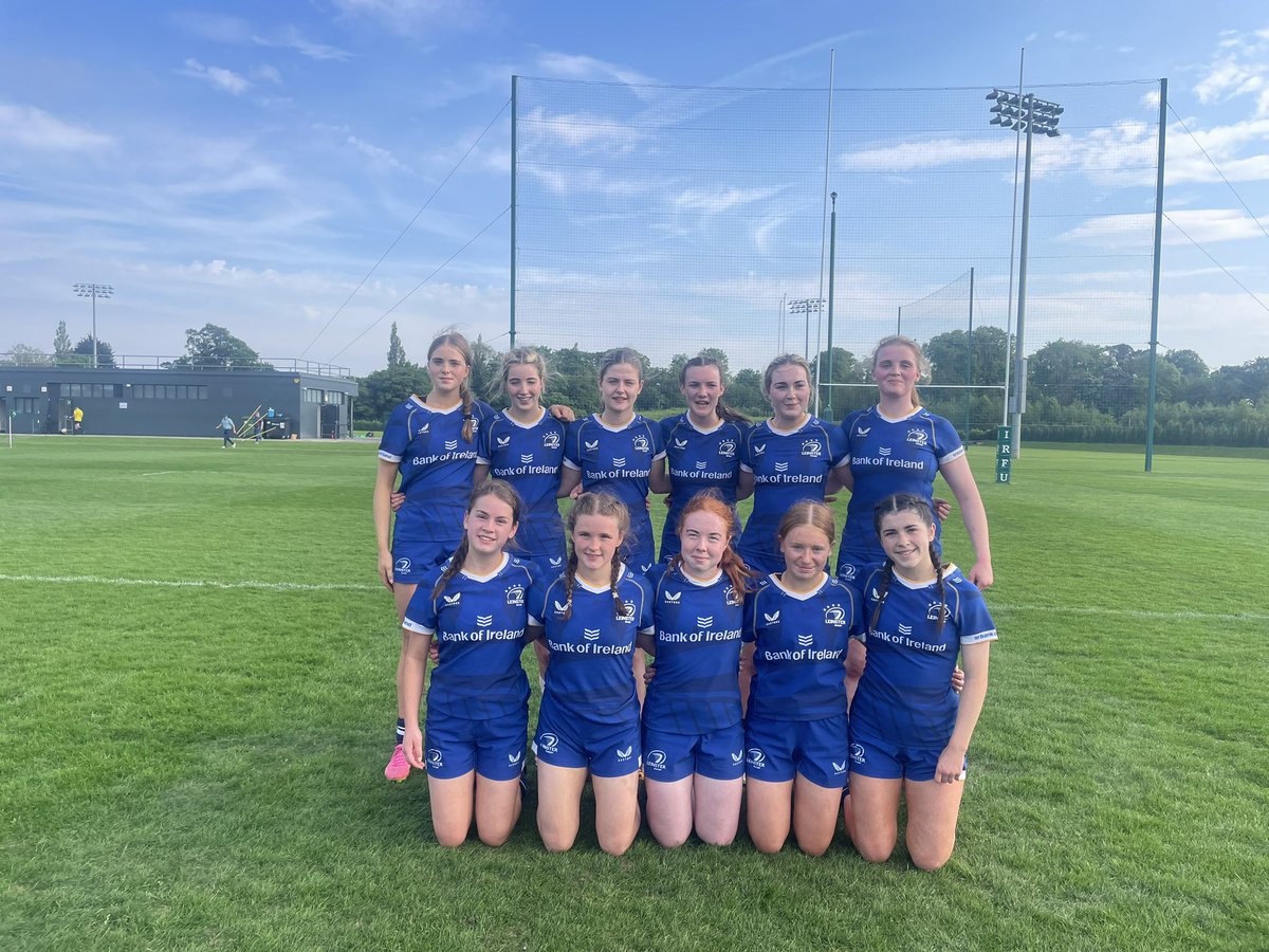 I had the joy of coaching this bunch of girls at the 7’s today. Fab weather and smashing rugby. Can’t wait for next weekend 💙🤍 #FromTheGroundUp @leinsterrugby