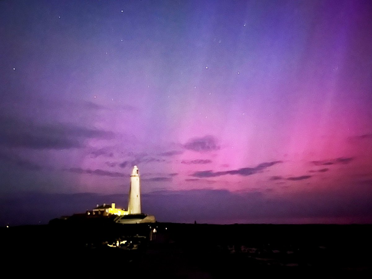 Still can’t believe I witnessed this last night. Truly stunning! #Auroraborealis #WhitleyBay