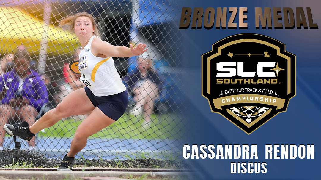 🥉BRONZE MEDAL! Cassandra Rendon starts us off with a bronze in the discus, throwing 46.37m (152-2)! #GoLions Romi Griese took fifth for 10 points in the event!