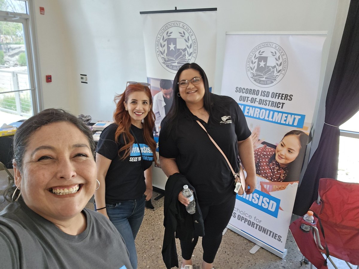#TeamSISD is ready to recruit at the El Paso Zoo in partnership with Early Matters El Paso. Come out and visit us to find out how to #SeizeYourOppportunity! @earlymatterselp @SISD_CI @SEstrada_CI @EBustamante_CI @ms_mena7