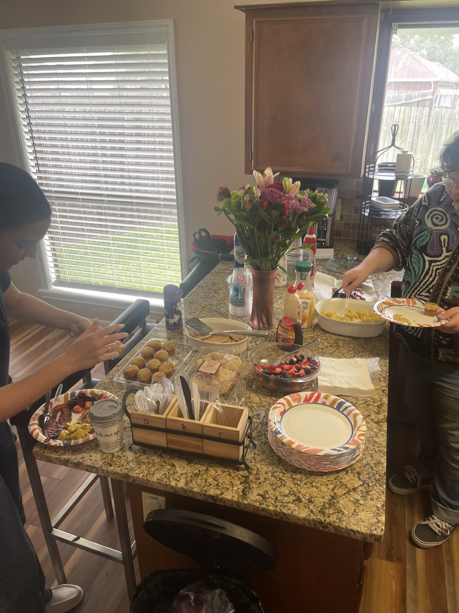 Lanie Alaniz-Villarreal tweet media