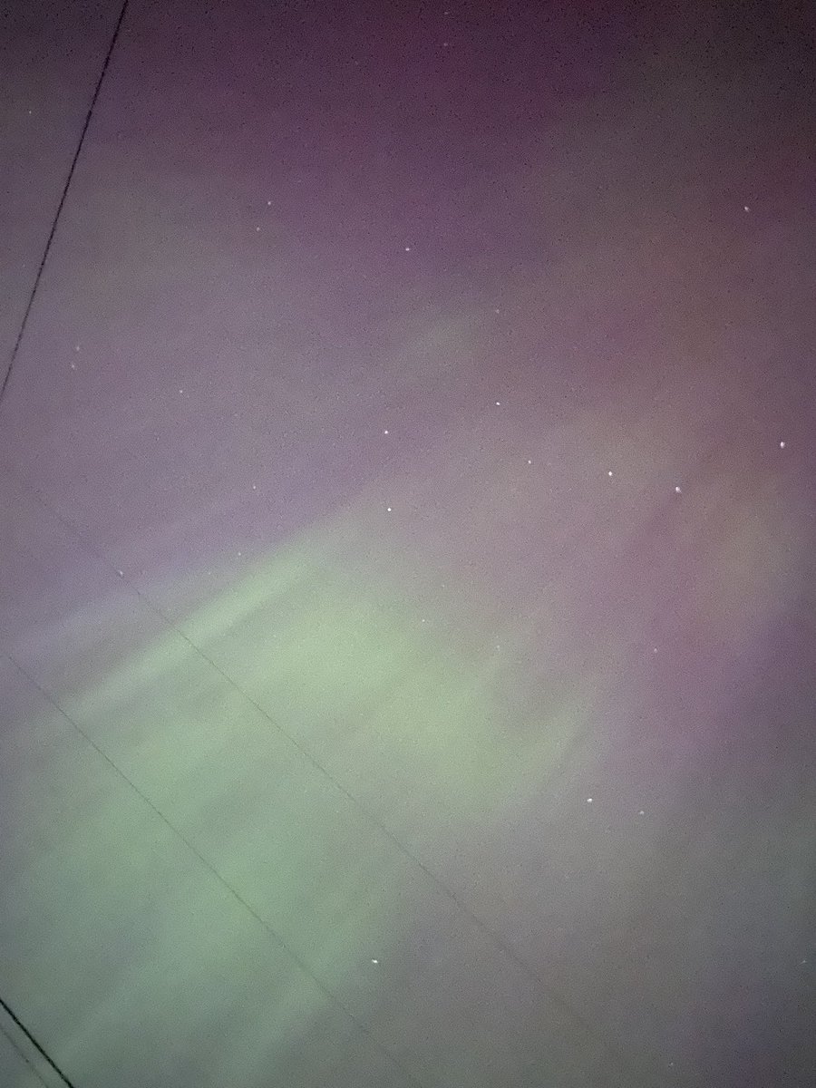 aurora borealis from seattle last night ✨