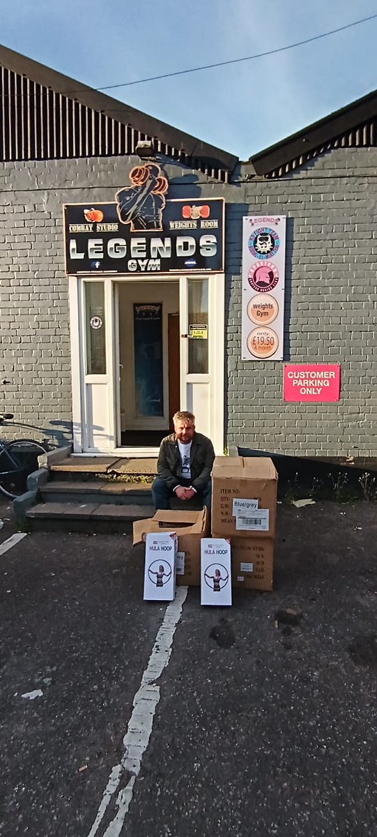 Big thank you to Michael from Legends Fitness Academy for the kind donation of fitness equipment. We really appreciate your support. #getactive #communitysupport #fitness #goodsports