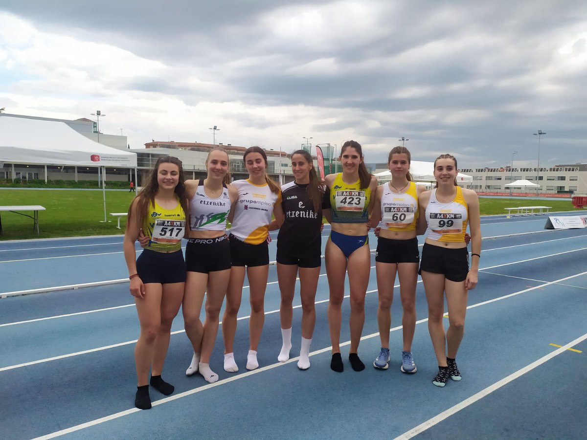 🥈y🥉 Ariane Sanzol y June Arbizu se cuelgan la plata y el bronce en el Campeonato Navarro de combinadas Mínima para Ariane en el Sub 20, June se ha quedado cerquita 👏🏽👏🏽 💛💚