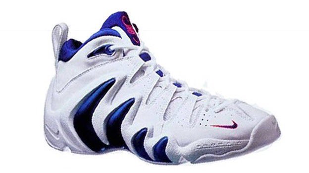 @jessicawinslow @Nike @nikebasketball The way in which I need these in my life again…