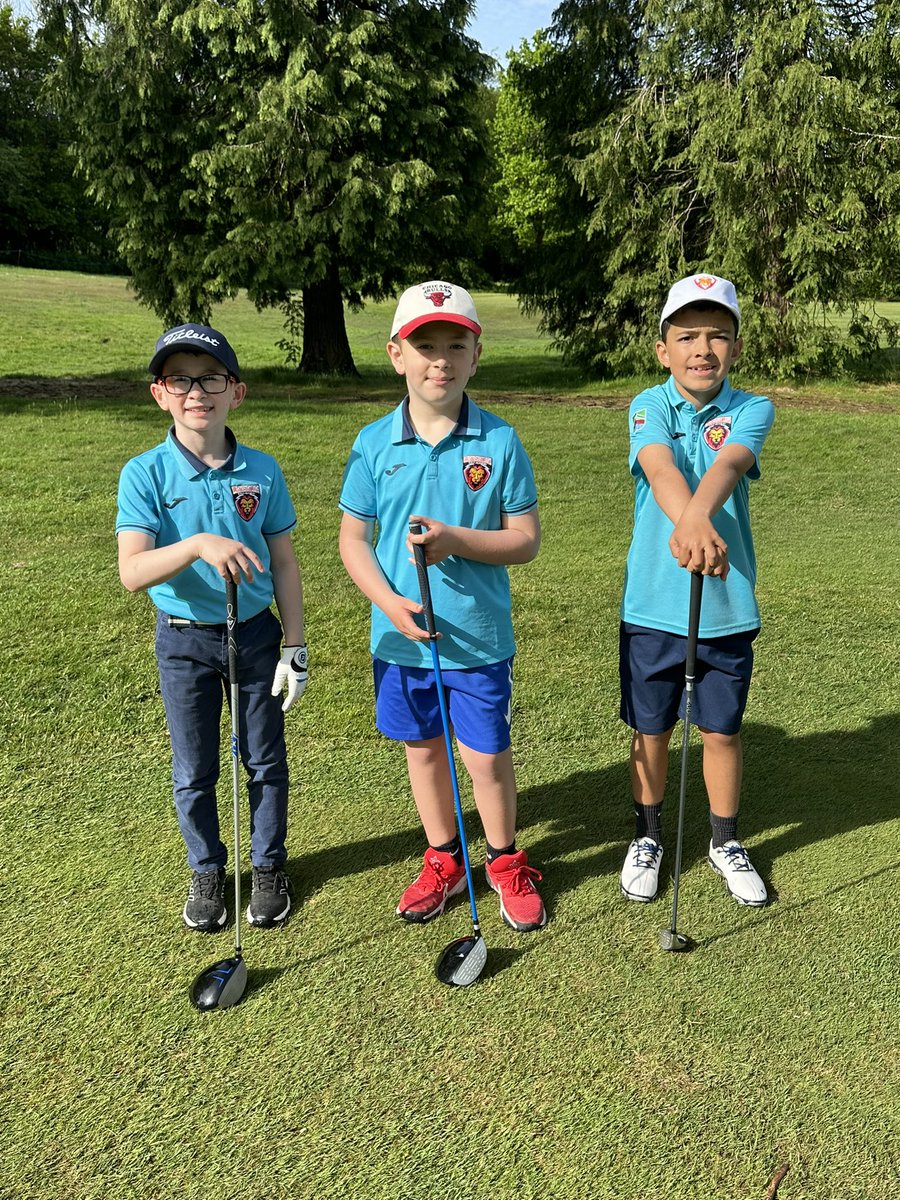 Awesome to see our Lions academy hitting the course again this week in our weekly competition!🏌🏻‍♂️🏌️‍♀️⛳️🦁

All smiles from the 1st tee to the last!😀

Well done all👏🏻👏🏻👏🏻

#lpgcjuniors #juniorgolf #llantrisantlions 
@walesgolf