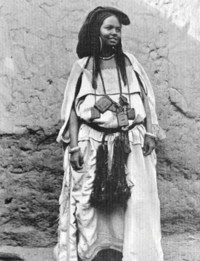 c.1922-1929 - Tidikelt Woman , Algeria Photographed by Henri Lhote