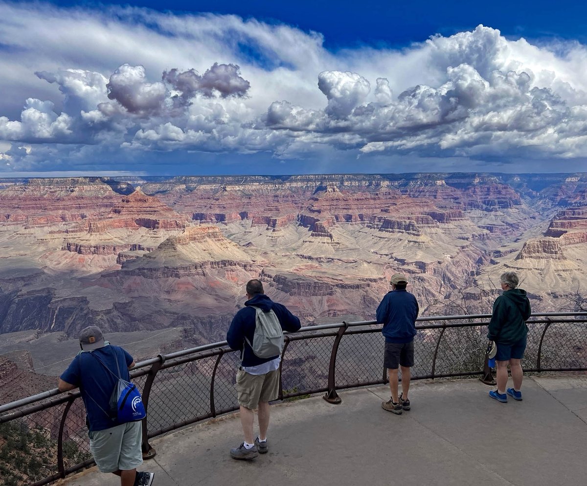 Dramatic clouds along with some thunder this morning, as late spring storms are passing through. There is a chance of light rain showers and thunderstorms this afternoon. Gusty winds are also possible. (Saturday, May 11, 2024) #AZWX #MatherPoint #GrandCanyon #Arizona