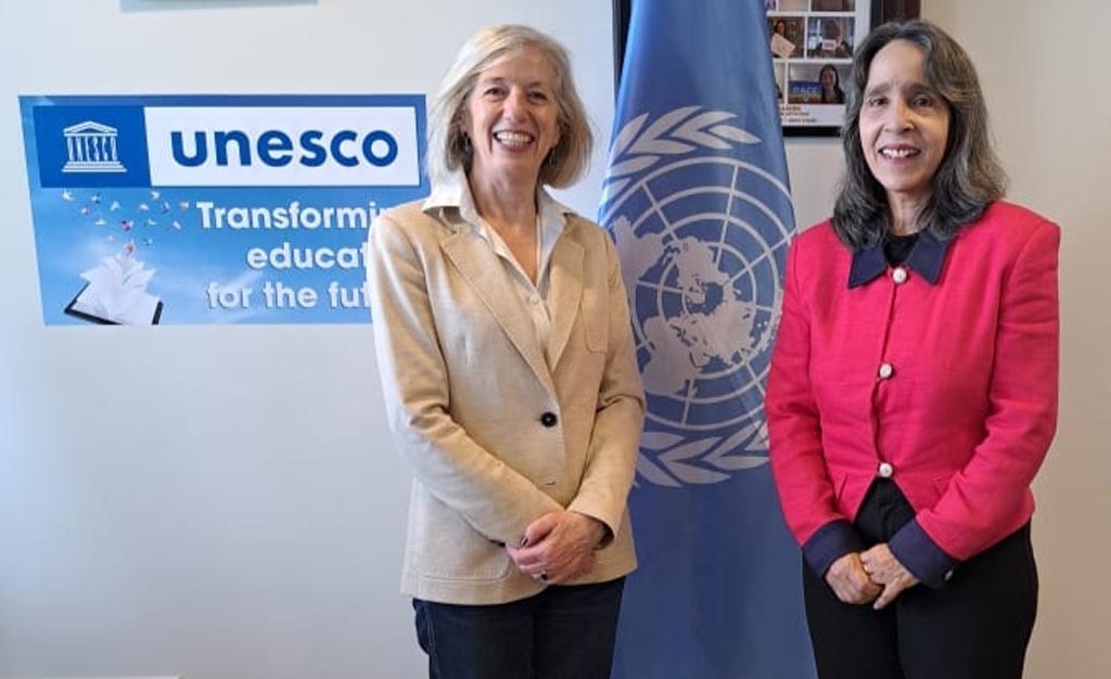 La subdirectora general de la @UNESCO, Stefania Giannini y la embajadora de #Cuba 🇨🇺 ante la organización, María del Carmen Herrera, dialogaron este viernes sobre la educación y expresaron interés en estrechar los vínculos en ese sector. 🔗cubaminrex.cu/es/unesco-y-cu…