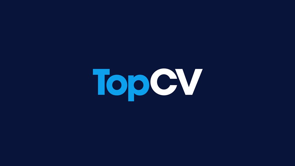 Many applications are sorted by applicant tracking systems rather than real people! @TopCVServices has this great advice to help you avoid the CV black hole! Info: ow.ly/n5oz50zmt5F #CVTips