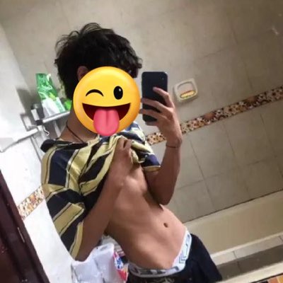 the666one's tweet photo. #NewProfilePic عاجبتني الصوره 😵‍💫 https://t.co/FXQQjtZQUP
