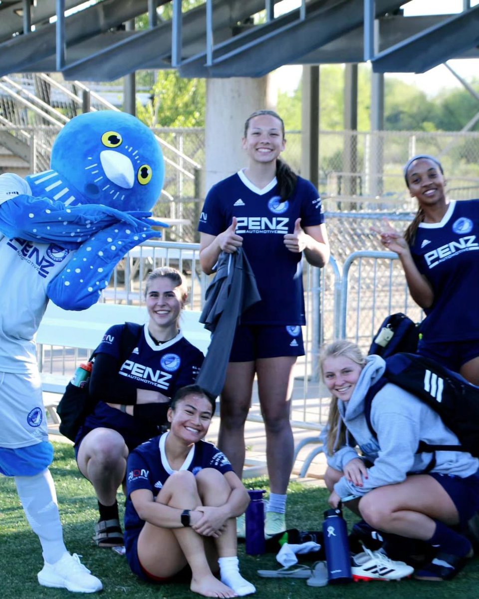 Love this!!

🐦 New mascot for @RochesterClub! 

⚽️ Second season home opener for the @USLWLeague team is Sunday, May 19th! 

🎟️ Chuck and I have our season tickets!!!! Do you???

It’s all great!!!! 

📸 Rochester FC