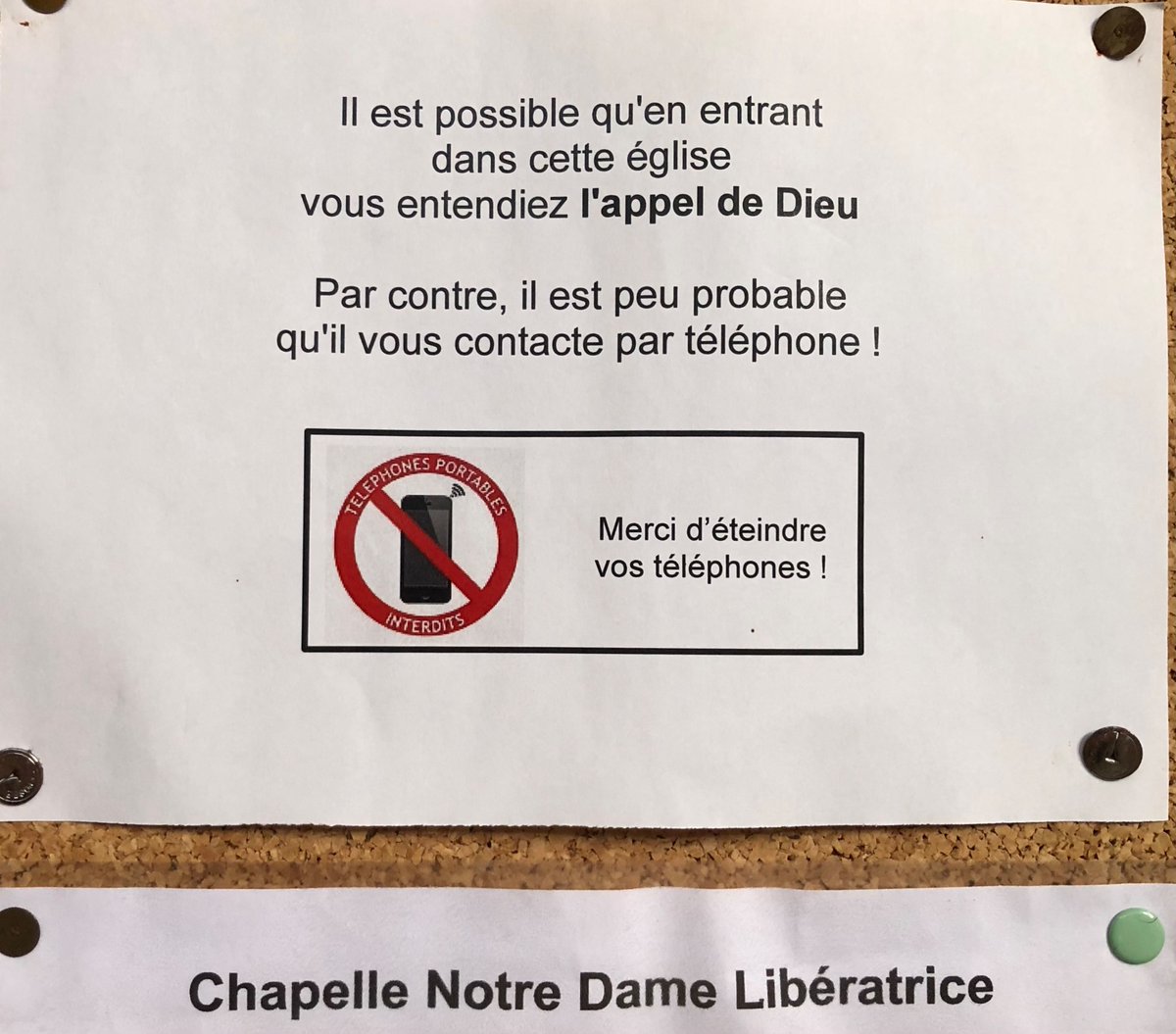 L’humour, parfois, où on ne l’attend pas 😁
Chapelle #NotreDameLibératrice de #Salins-les-Bains