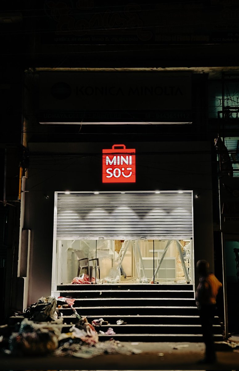 *MINISO 🛍️-International lifestyle product Retailer🛒 = Offering high quality household goods🏷️,cosmetics💄 & food🍽️. *Coming🔜 to 'KUMBAKONAM'🤞(nxt to SS sweets). *MINISO🛍️ had their stores mostly in Tier 1 and 2 cities across INDIA✅. #Kumbakonam #shopping #trend #mall