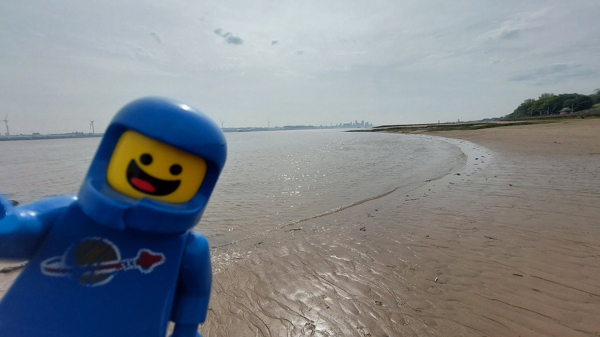Benny the Spaceman tweet media