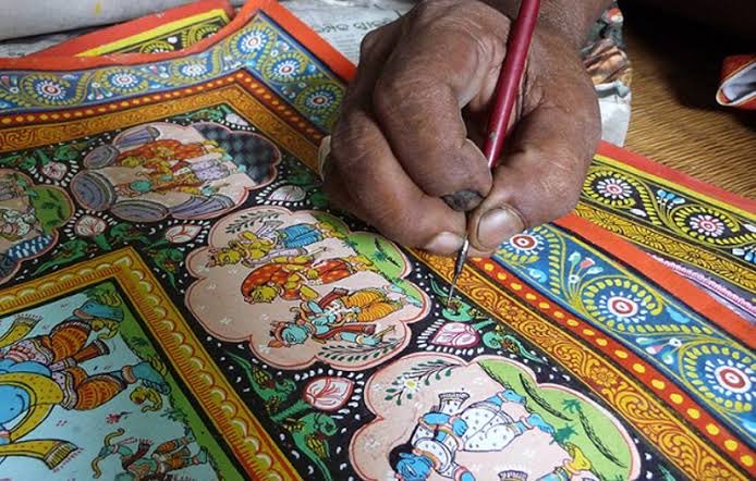 Did you know Odisha's Pattachitra art isn't just beautiful, it's a storytelling marvel? Dive into the world of intricate designs and vibrant tales! #Odisha #Pattachitra #Art