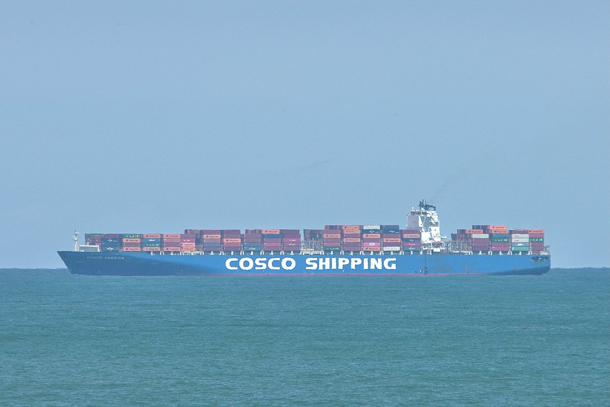 The COSCO AMERICA, IMO:9345427 en route to Norfolk International Terminal (NIT) Virginia, flying the flag of Panama 🇵🇦. #ShipsInPics #ContainerShip #CoscoAmerica