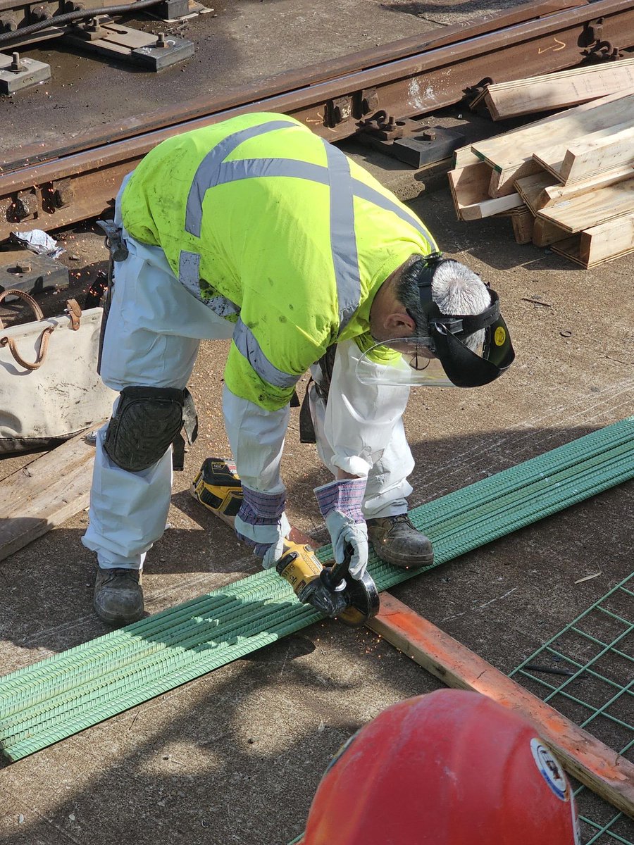 We’re working hard to ensure a smooth Metro ride. Here's what #YourMetro team is up to this weekend: ✅ Performing tie renewal, waterproofing, & grout repairs ✅ installing radio & fiber-optic cables to enhance cell service & two-way comms for customers & @MetroTransitPD #wmata