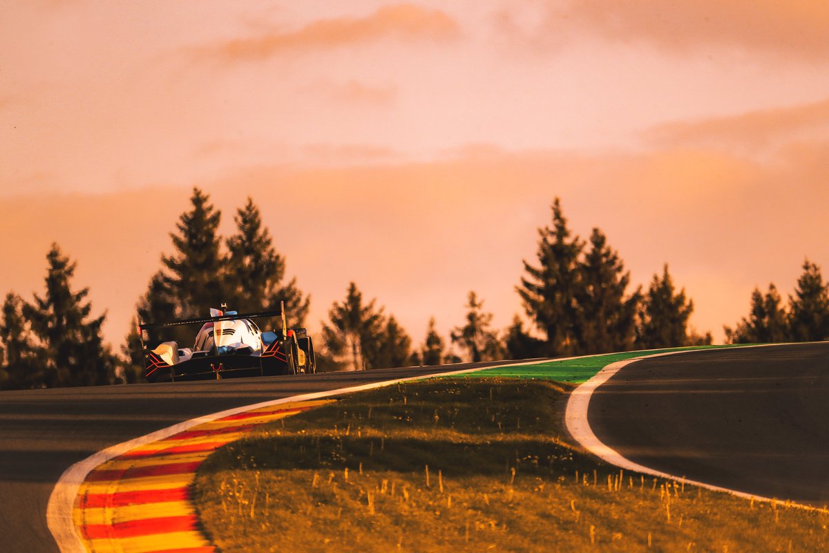 Capturing some surprising sundown feeling in Spa-Francorchamps. ☀️🔽
