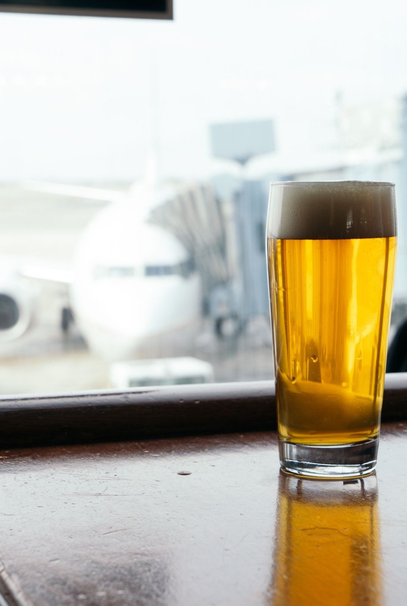 Hey weekend adventurers! If you're flying, swing by #BerghoffCafeOHare for a freshly brewed pint from @adamsstreetbrew and a hand-carved sandwich made to order! Find us at Terminal 1, Gate C-26. #flyohare #craftbeer #weekendplans #Chicago