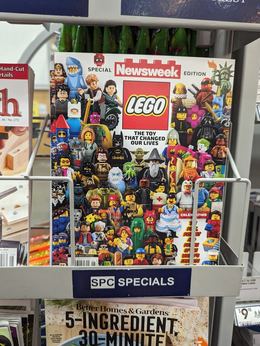 New magazine out focused on all things #LEGO.
#AFOL #Toys #LEGOLife