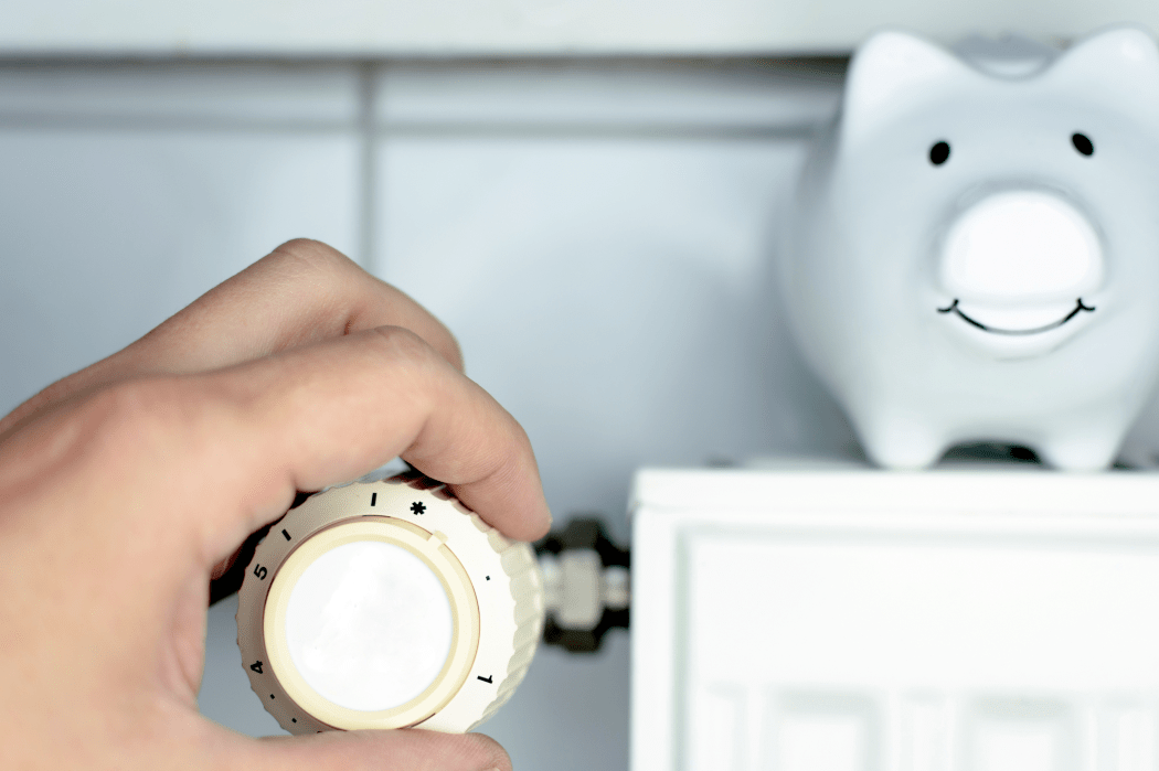 How to Save on Gas Bill: Top 5 Tips householdutilitybills.co.uk/how-to-save-on…