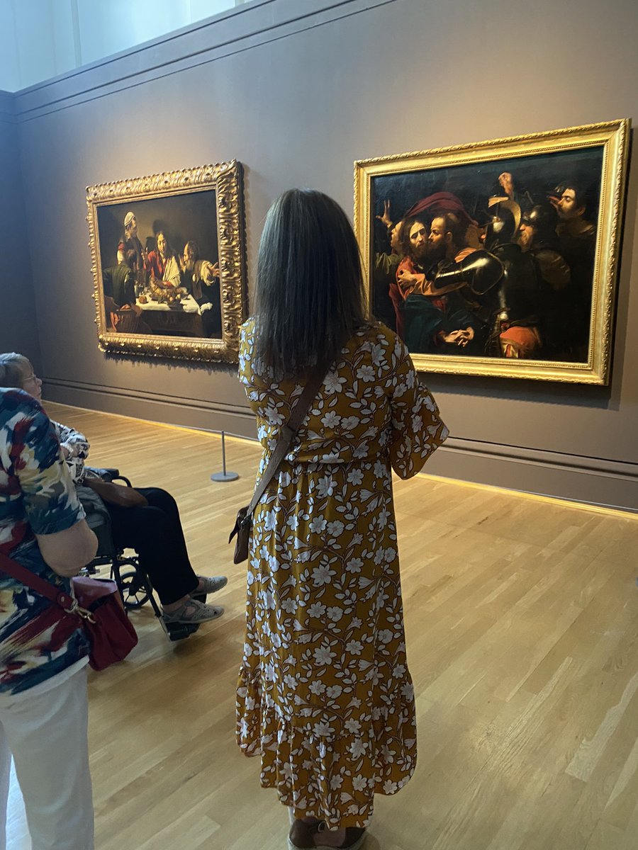 My family have had to endure me talking about #CaravaggioInBelfast for several months - today I finally got to show them what all the fuss was about…they immediately got the hype #NG200 

@UlsterMuseum 
@NationalGallery 
@NGIreland