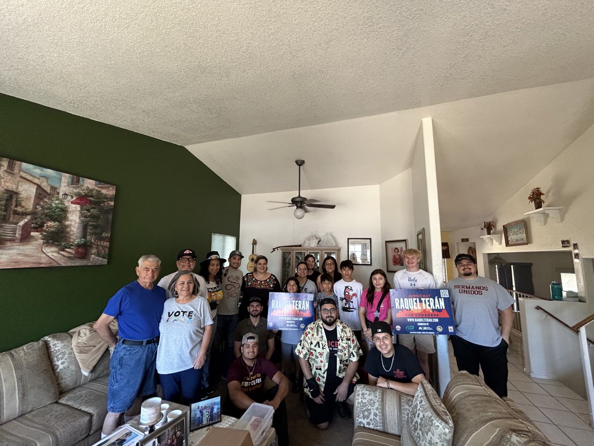 Thank you, Hilda Ortega-Rosales, for organizing your canvass. We love #TeamTeran volunteers. You can join Eddie and me at our afternoon canvass by registering here: mobilize.us/raquelteran/ev…