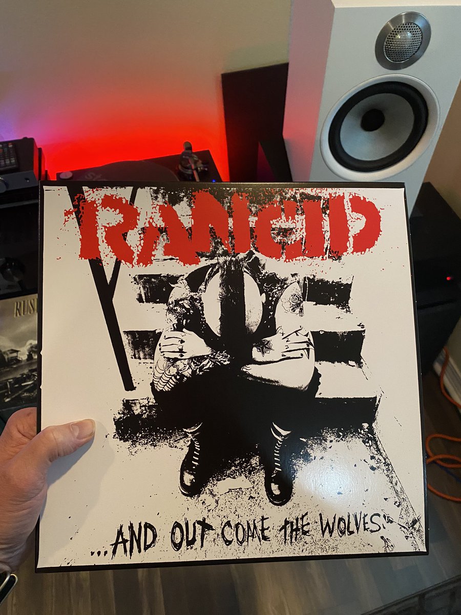 If you’ve ever posted anything on Twitter you know it don’t take much for the “wolves” to come out…

Fortunately, unlike real wolves, you can just swipe these bastards away and keep rockin’😊

-Rancid, …And Out Cone The Wolves, 1995