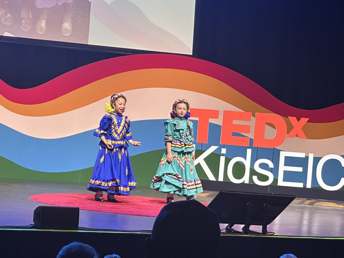 @BostoniaGlobal represented today at our 10th annual @TEDxKidsElCajon where our lobos were able to showcase their presentation literacy skills and many talents! Go lobos!!! Thank you to @CajonValleyUSD @MaestraMonroy @mstra_rekani @davidmiyashiro @Jenn_Petraglia