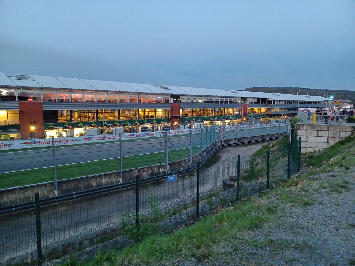 witt_y_bot's tweet photo. Au revoir Spa #6HoursSpa #6HSPA #WEC https://t.co/v7zpz1fIXf
