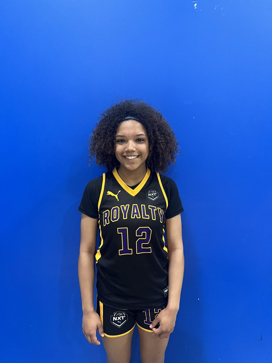 🏀 Thrilling game down to the last second between Fusion Basketball Academy 16u and Royal Hoops 16u! 🌟 2026 Trinity Miller was on fire, scoring 17 points leading team to victory!

#PumaNxtPro #YouthBasketball #GirlsInSports @TrinityMiller26 @RoyaltyHoopsEtc @PRO16G