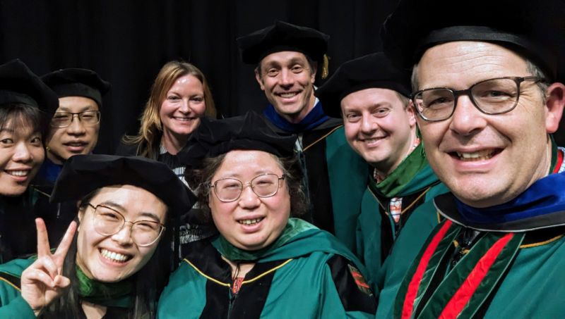 🎓 Celebrating the outstanding graduates of the Institute for Informatics, Data Science, and Biostatistics at @WUSTLmed! Their unwavering passion will be the driving force behind the evolution of biomedical data science. Congratulations to all the graduates! #WashUMed #WashU24