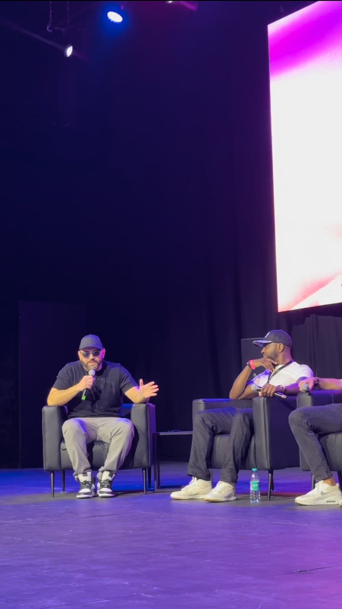 ΛJ⚡️ tweet media