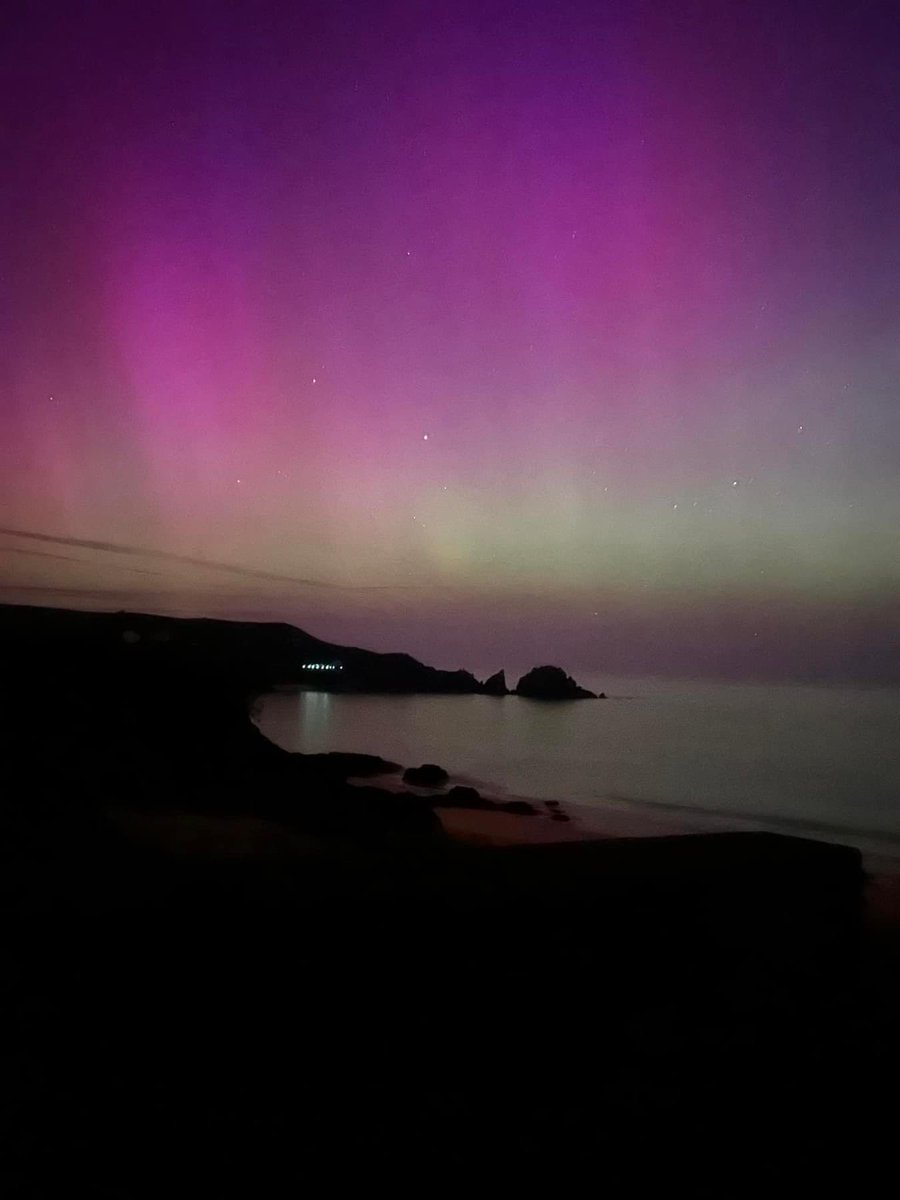 Another great pic of Padstow Lifeboat Station with the Northern Lights doing their thing with credit to Leezette Richardson for this one#padstow#harbour#rnli