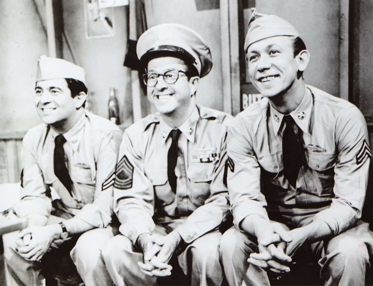 Phil Silvers was born 11 May 1911. He achieved major popularity when he starred in The Phil Silvers Show, a 1950s sitcom set on a U.S. Army post in which he played Master Sergeant Ernie Bilko. The series was set in Fort Baxter in the fictional town of Roseville. #PhilSilvers